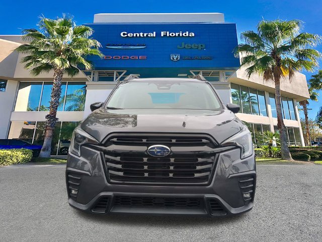 Used 2024 Subaru Ascent Onyx Edition Limited AWD/4WD image 3