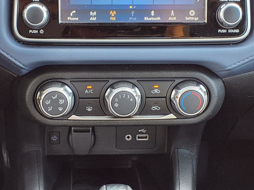 Used 2023 Nissan Versa SV image 15