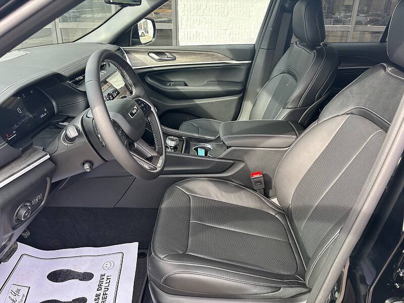 New 2026 Jeep Grand Cherokee Limited AWD/4WD image 43