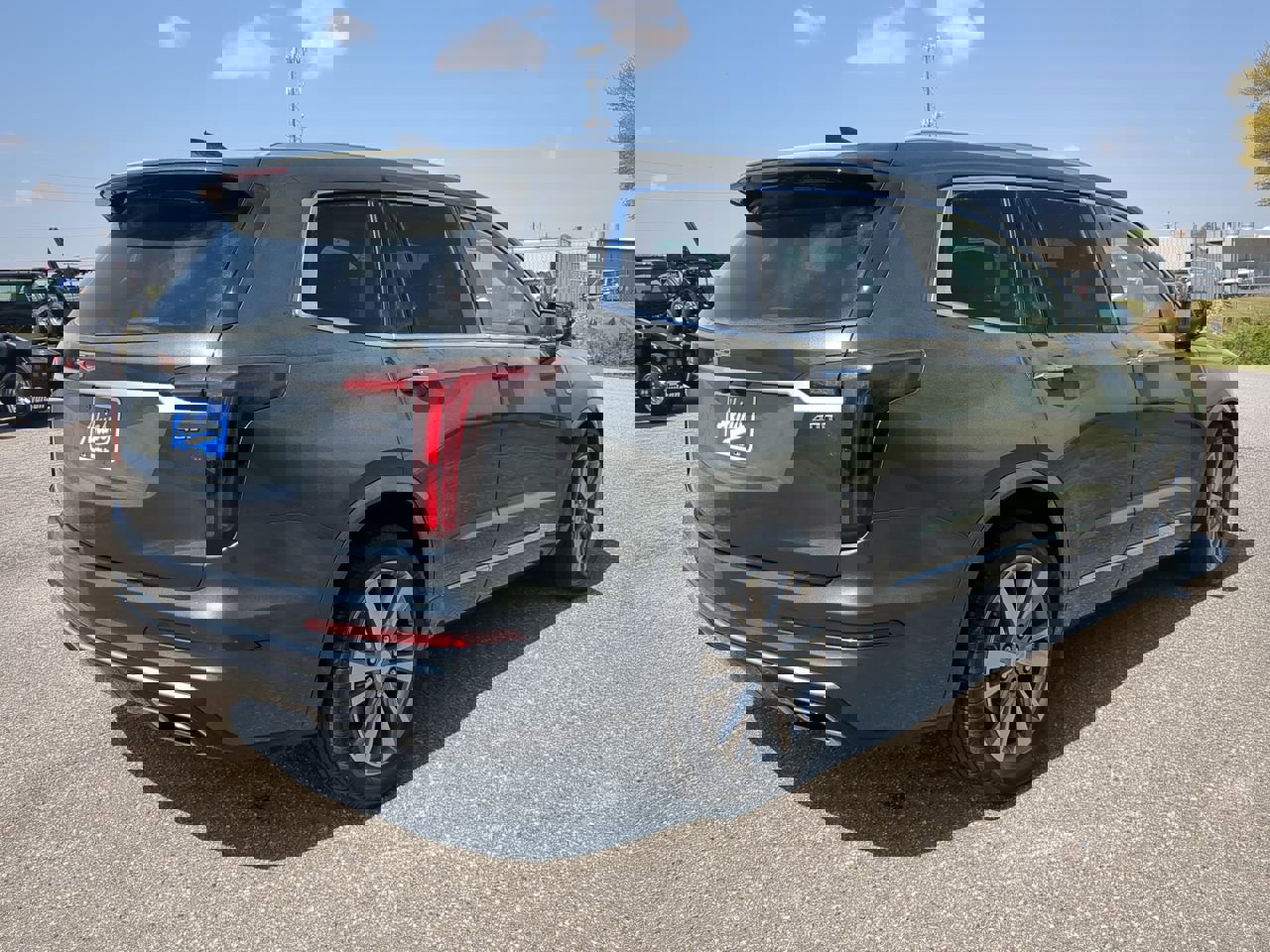 Used 2020 Cadillac XT6 Premium Luxury image 3