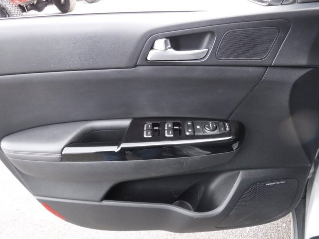 Used 2018 Kia Sportage SX image 14