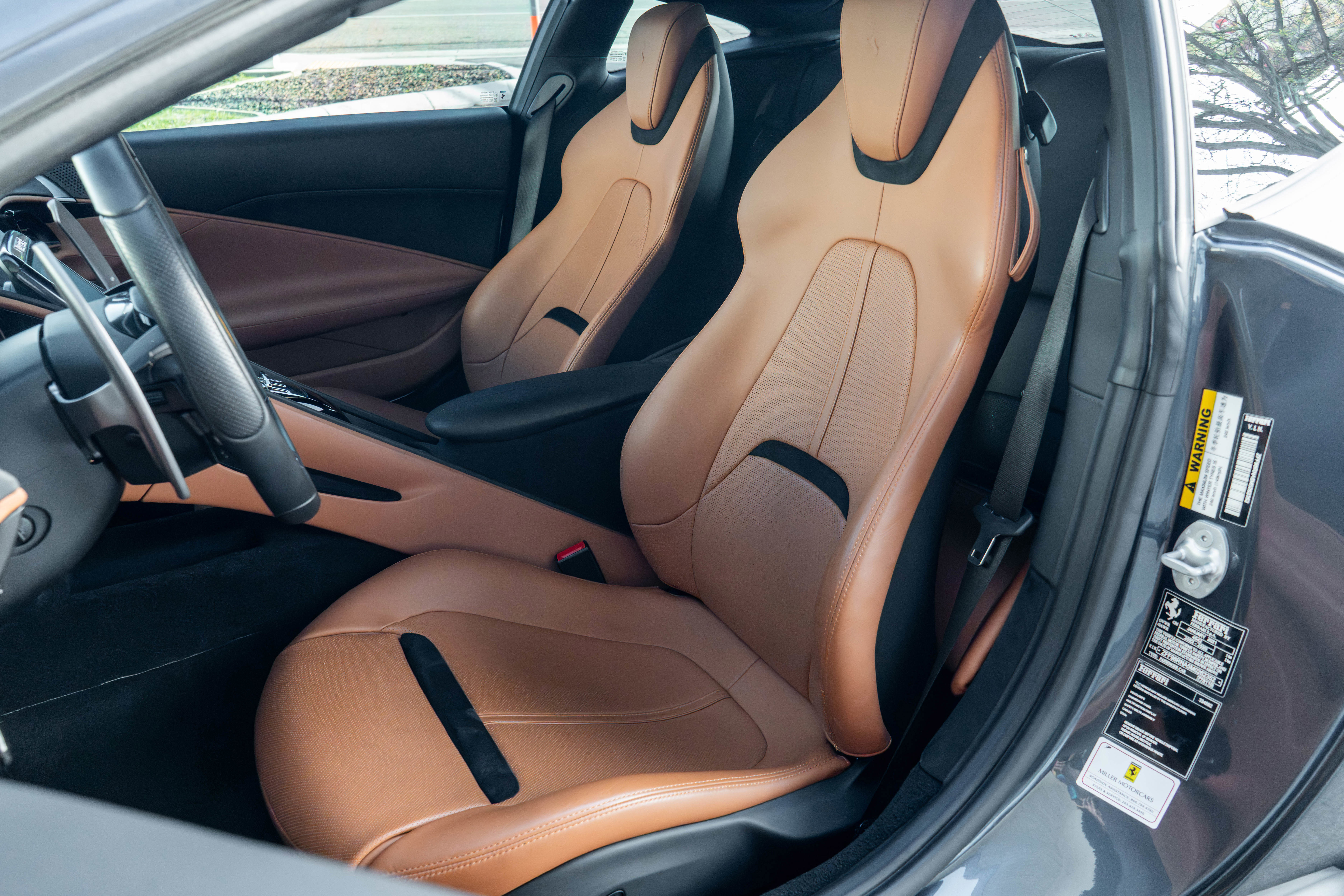 Used 2021 Ferrari Roma image 17