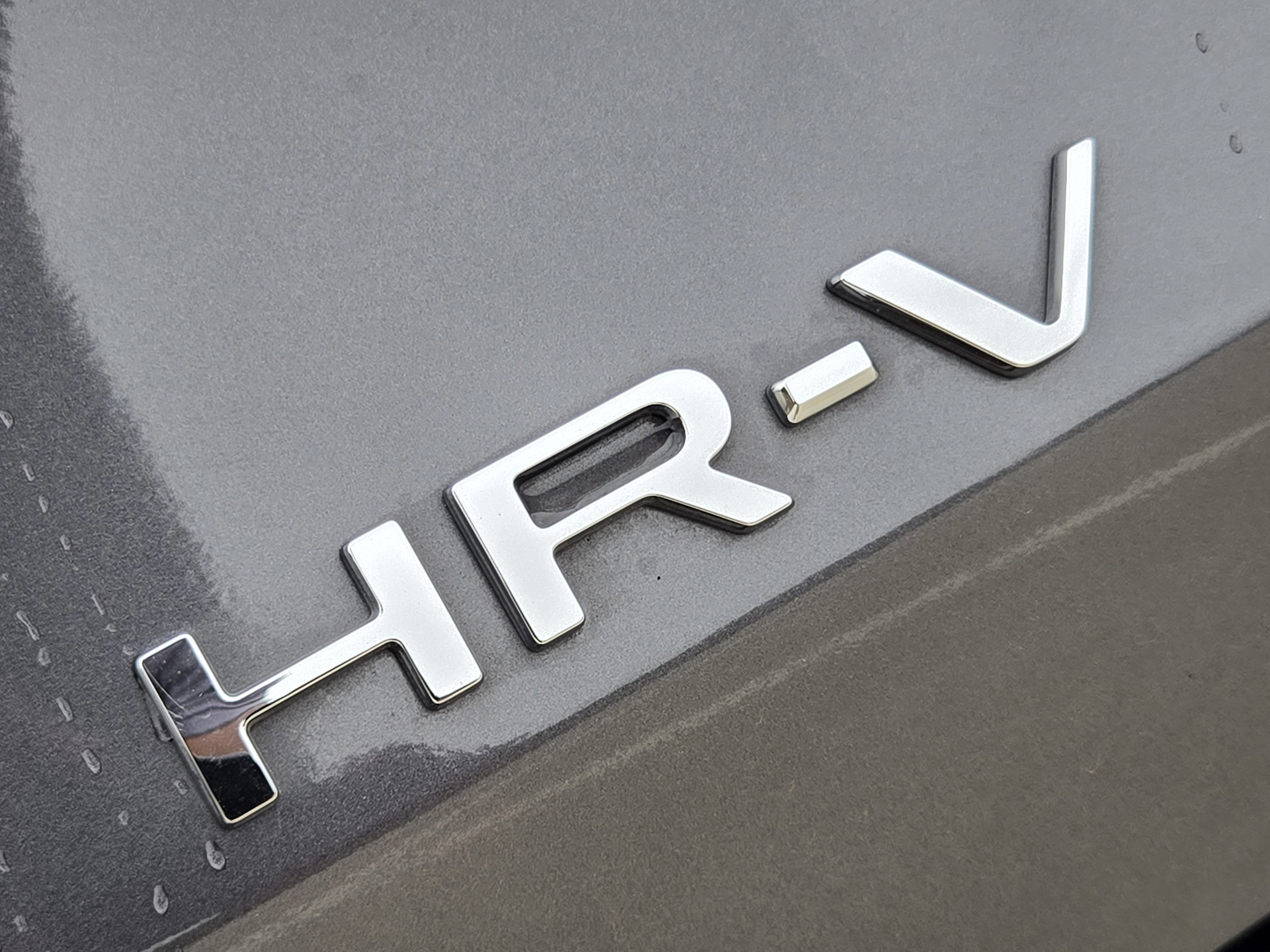 Certified 2025 Honda HR-V LX image 31