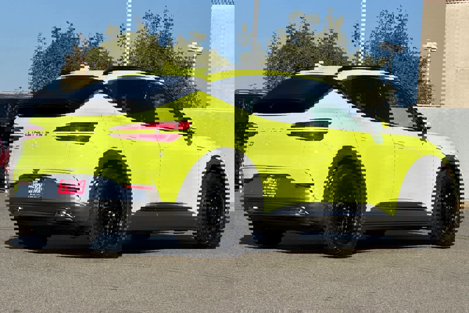 Used 2023 Genesis GV60 Advanced image 2