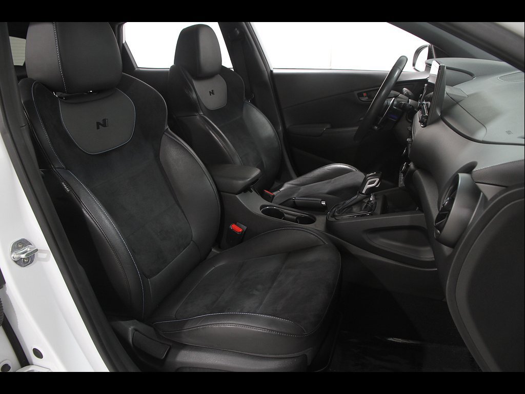 Certified 2022 Hyundai Kona N FWD image 19