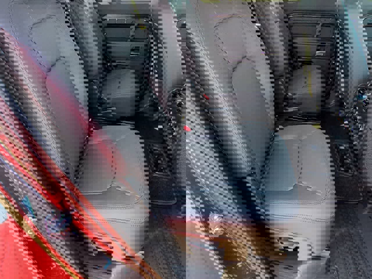 New 2026 Land Rover Defender 130 S image 21