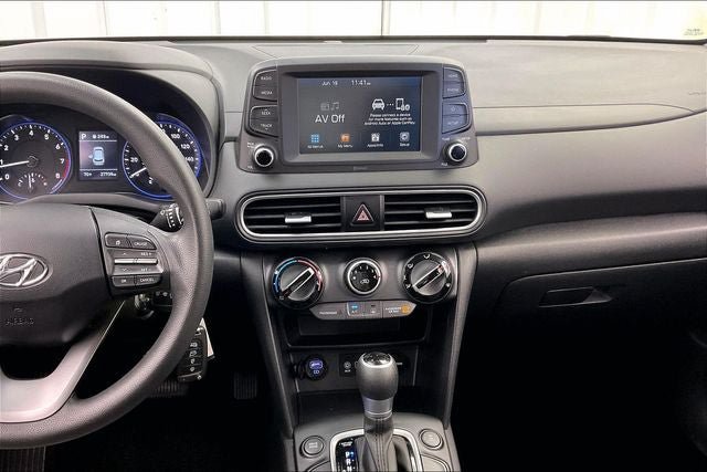 Used 2021 Hyundai Kona SE AWD/4WD image 6