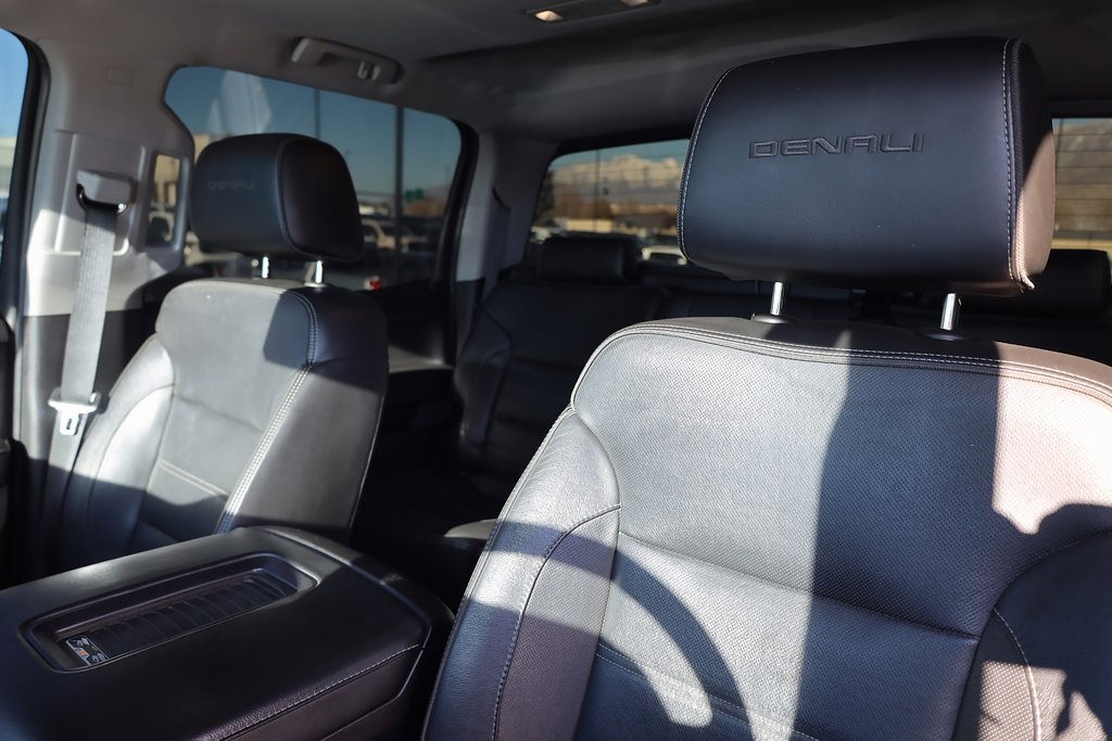 Used 2018 GMC Sierra 2500 Denali w/ Duramax Plus Package image 16