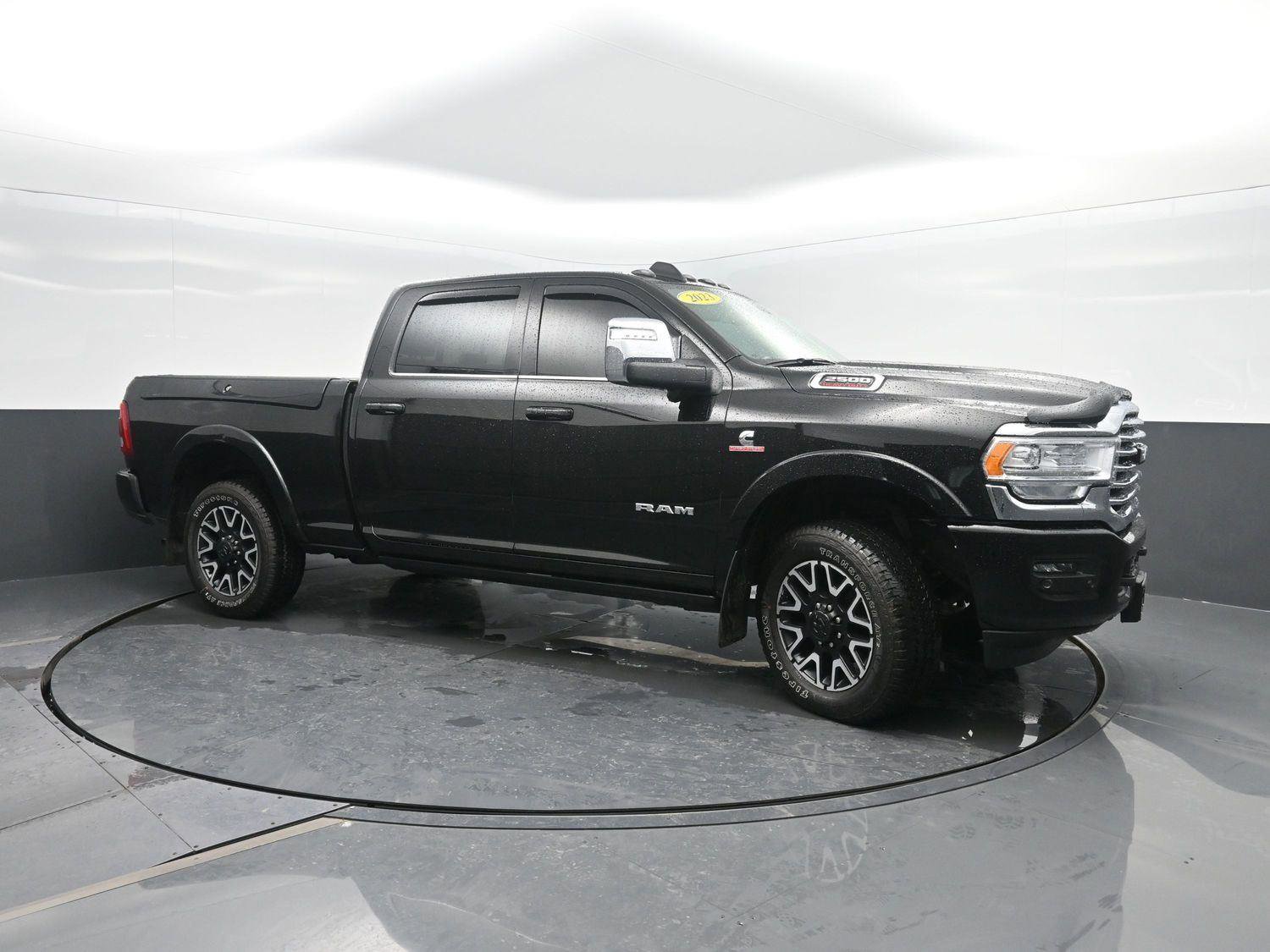 Used 2023 RAM 2500 Limited image 4