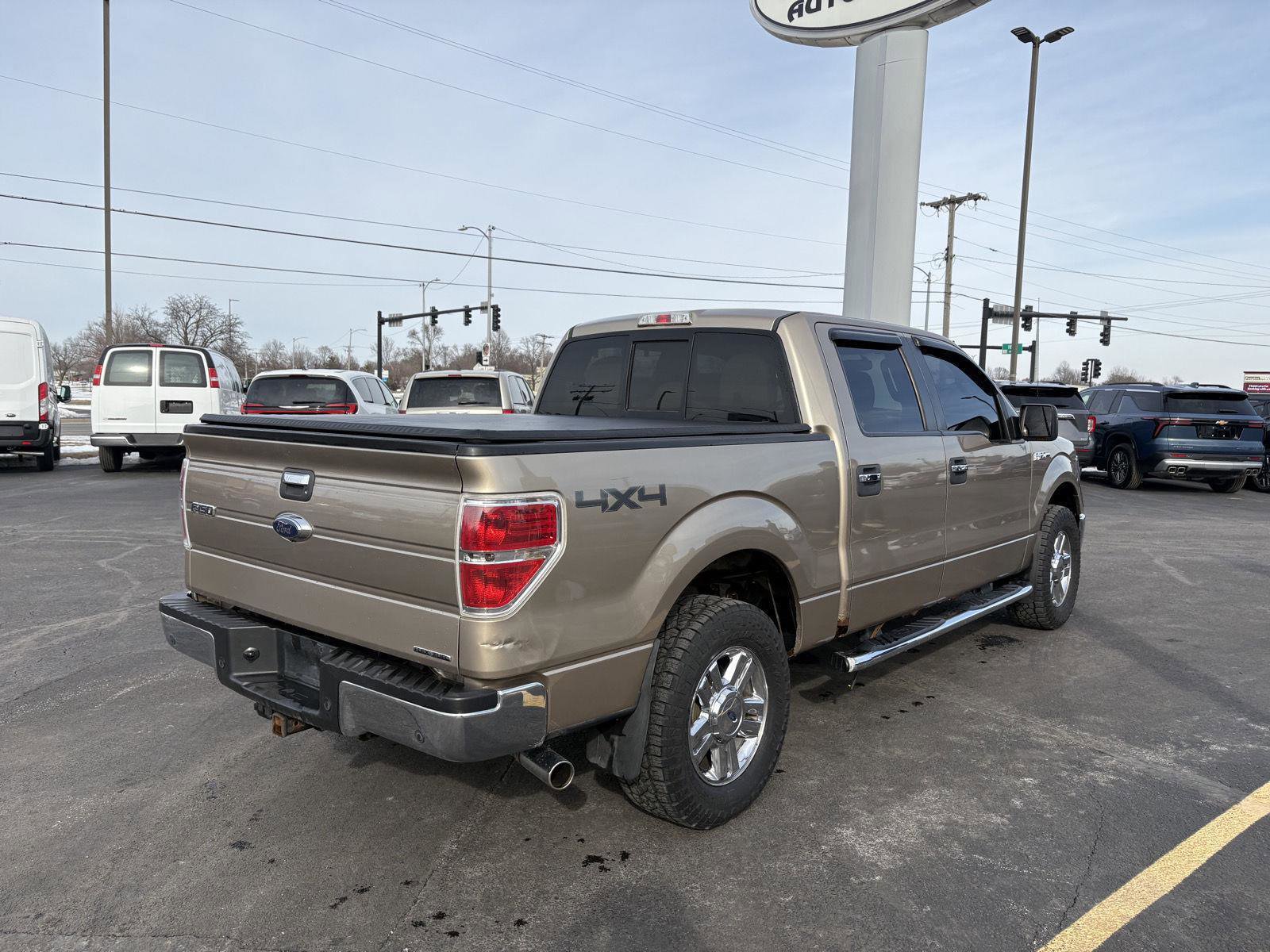 Used 2014 Ford F150 XLT w/ Equipment Group 302A Luxury image 8