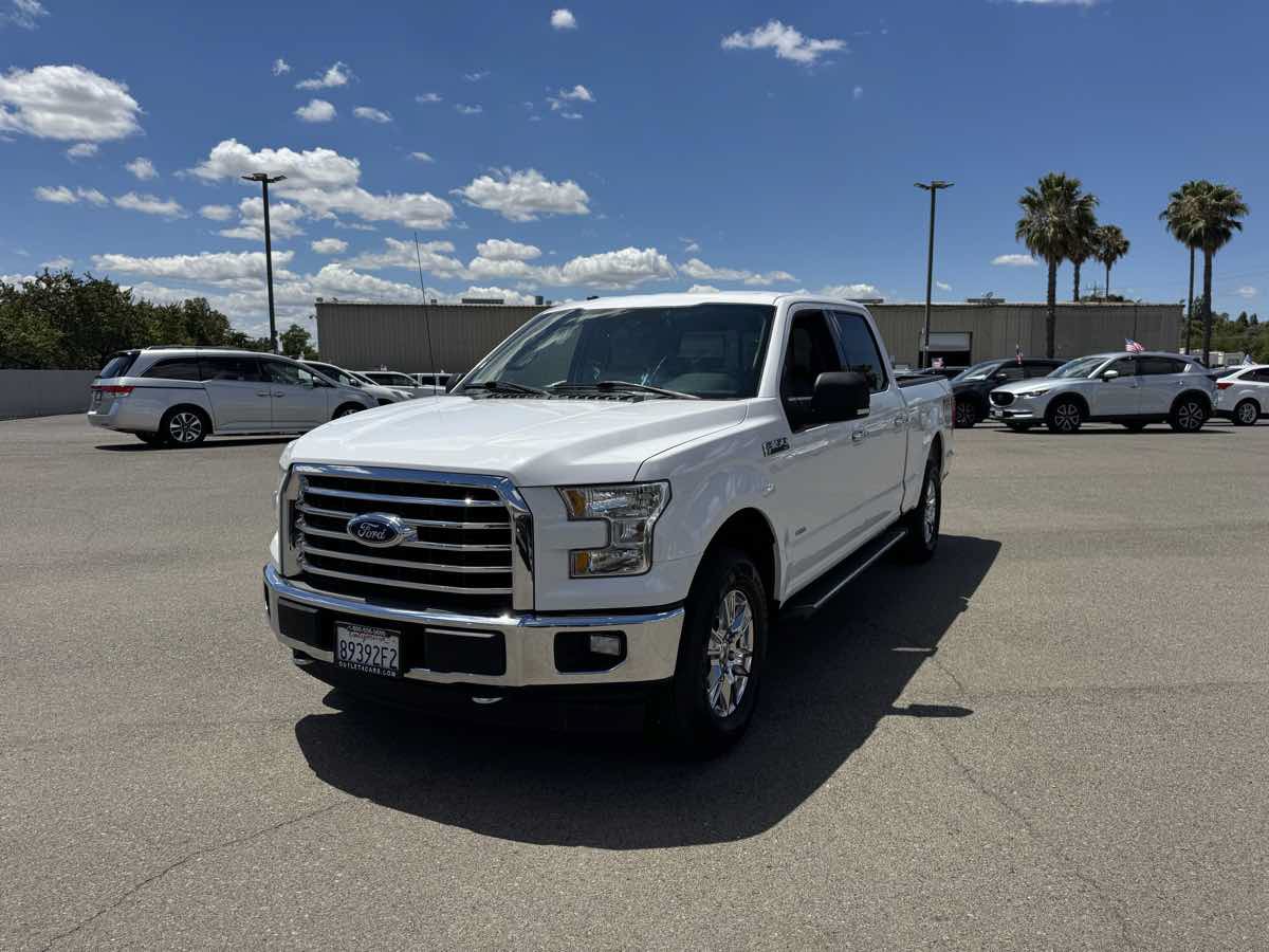 Used 2017 Ford F150 XLT AWD/4WD image 5
