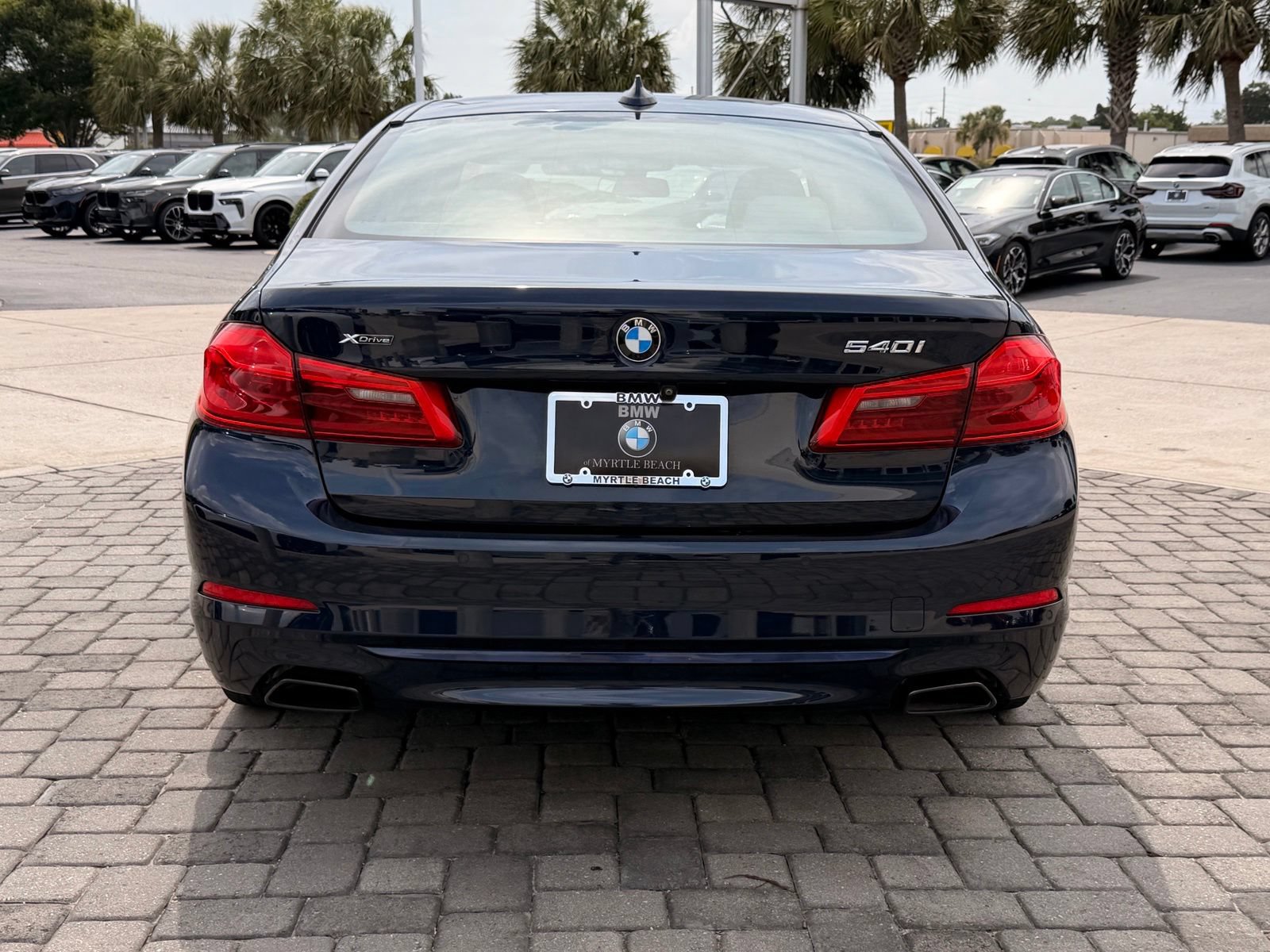Used 2019 BMW 540i xDrive w/ Convenience Package AWD/4WD image 10