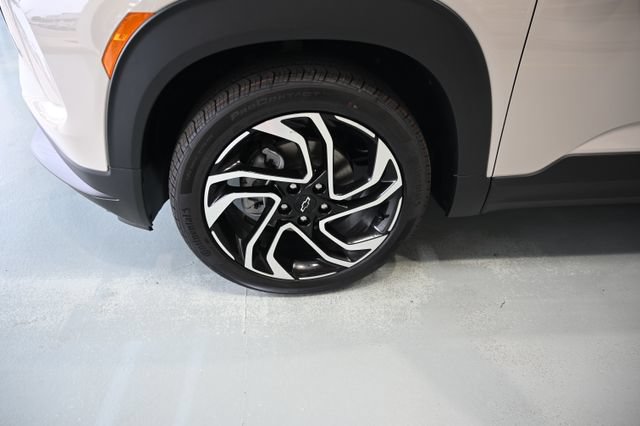 New 2026 Chevrolet TrailBlazer RS w/ Convenience Package FWD image 28
