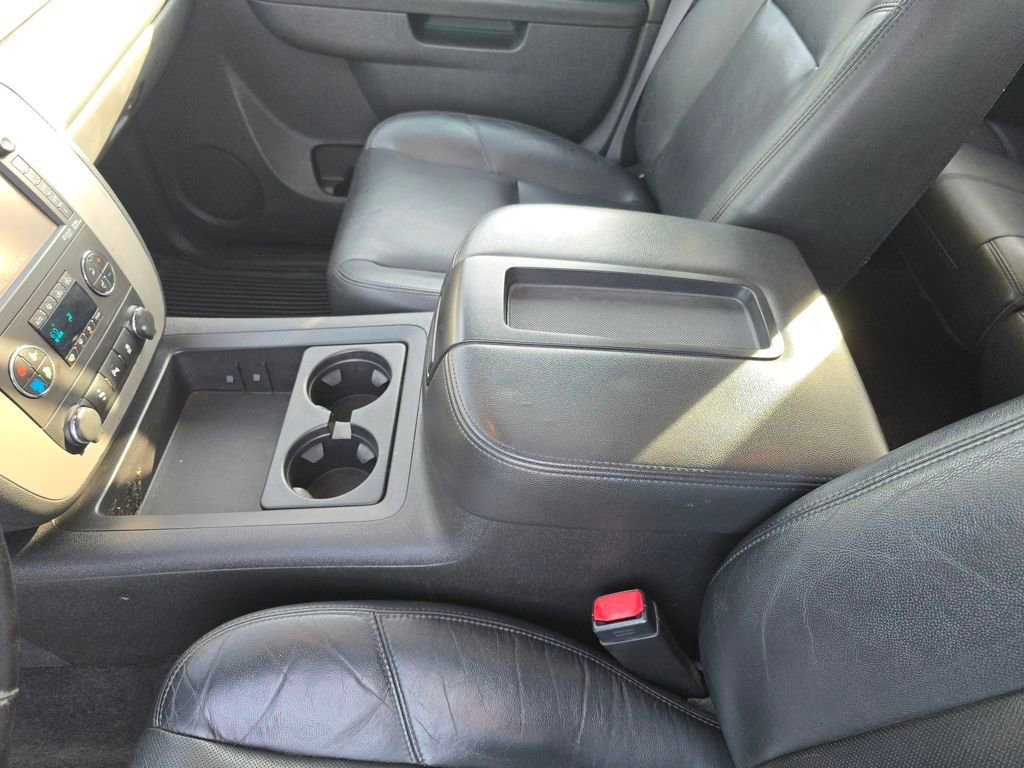 Used 2013 Chevrolet Silverado 1500 LTZ image 26