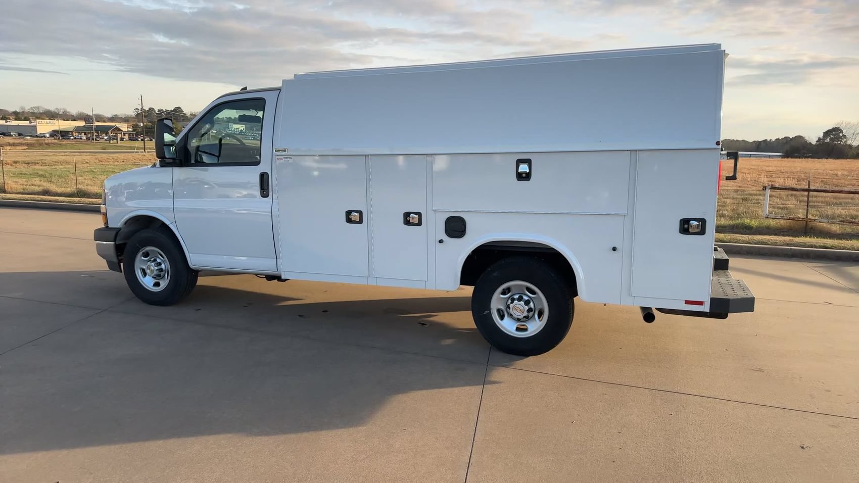 New 2025 Chevrolet Express 3500 w/ Power Convenience Package RWD image 6