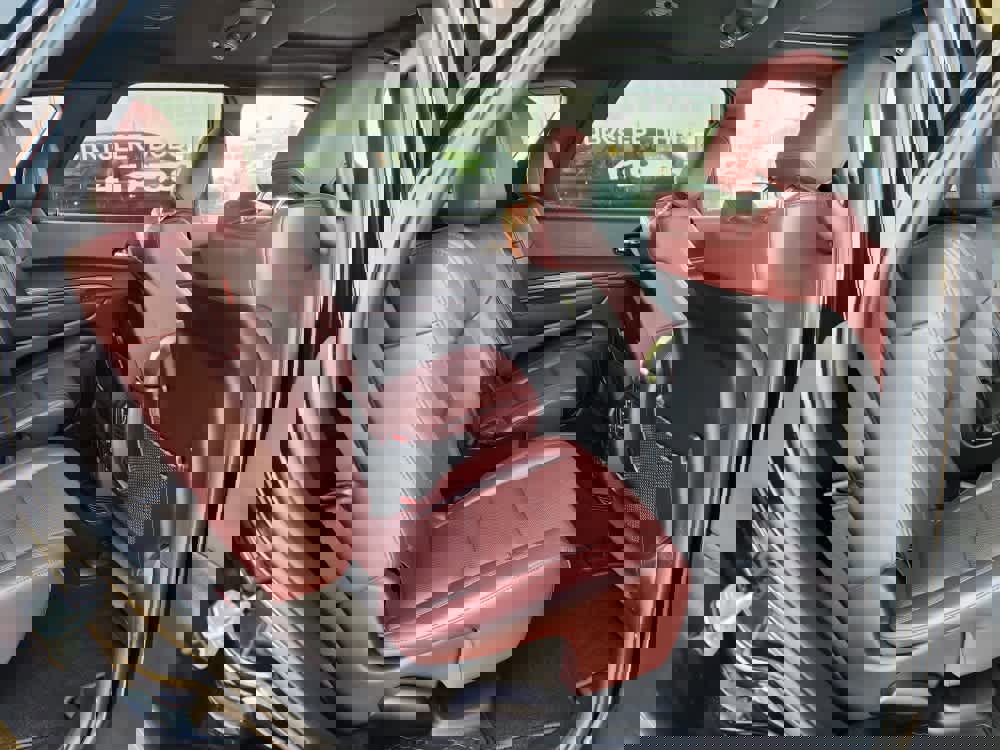 Used 2024 Dodge Durango GT image 11