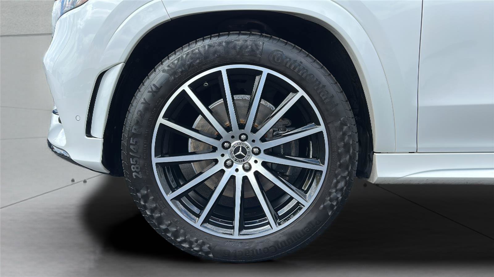 Used 2022 Mercedes-Benz GLS 450 4MATIC image 10