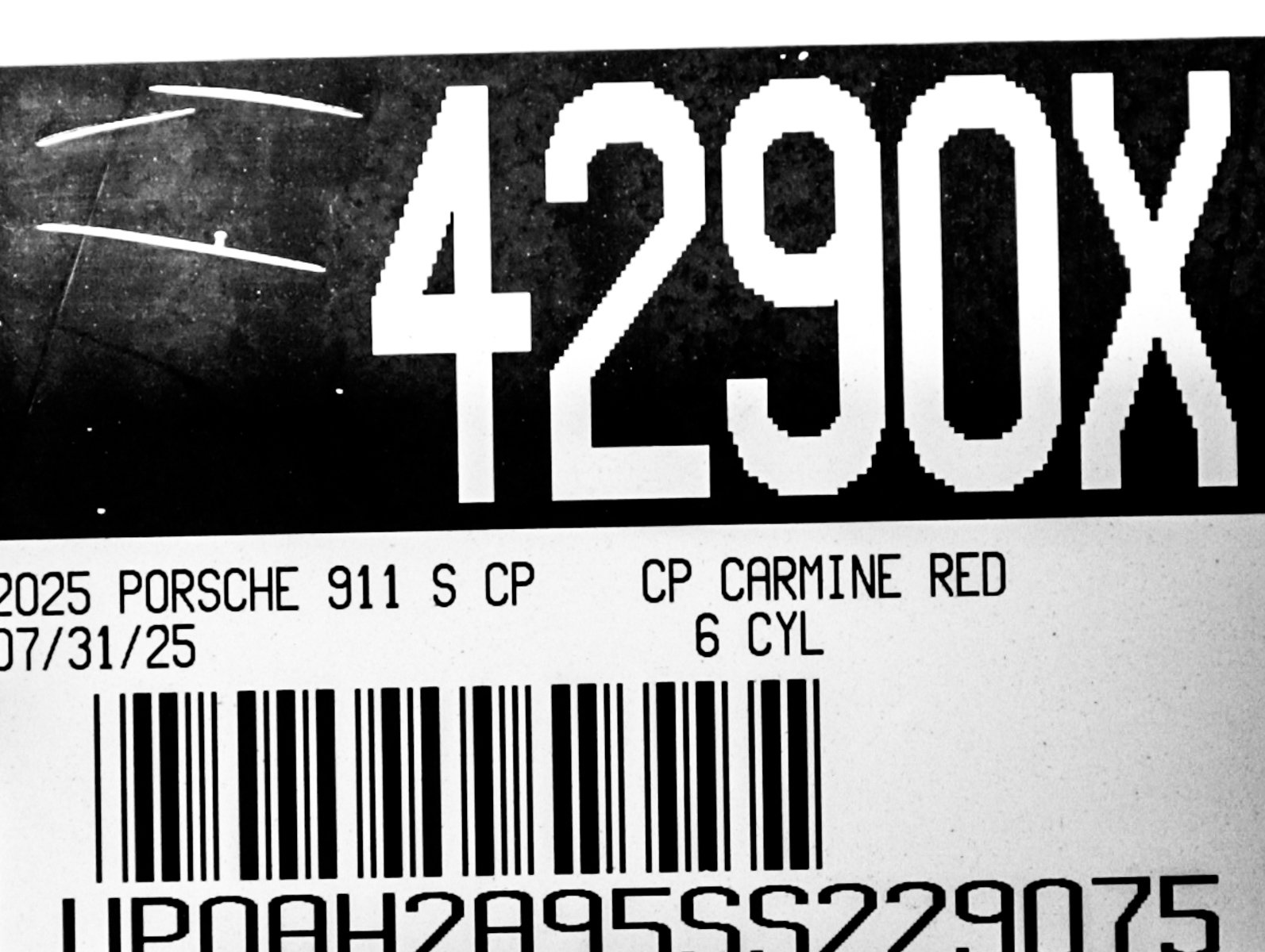 Used 2025 Porsche 911 Carrera S image 31