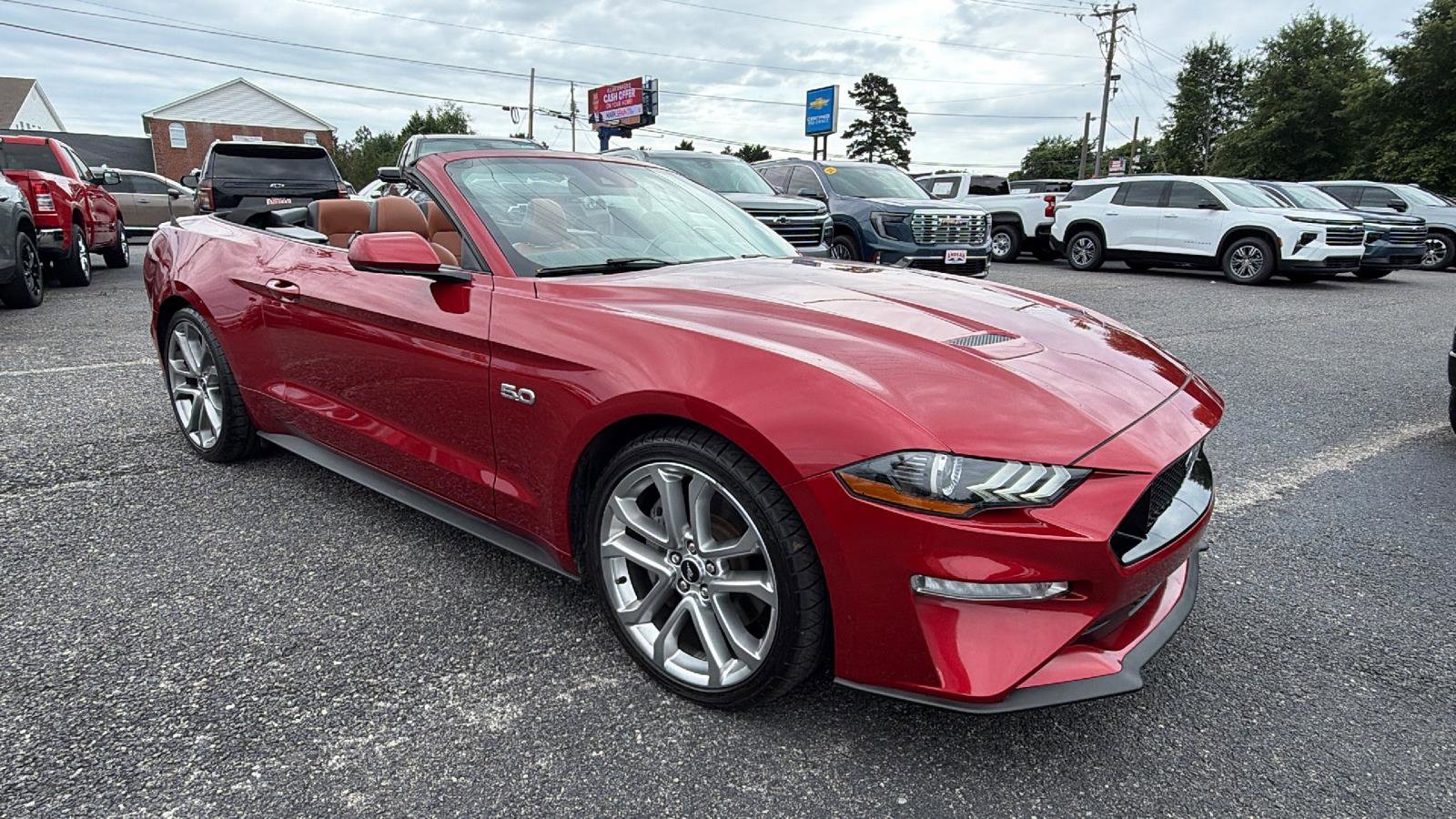 Used 2021 Ford Mustang GT Premium w/ Ford Safe & Smart Package RWD image 6