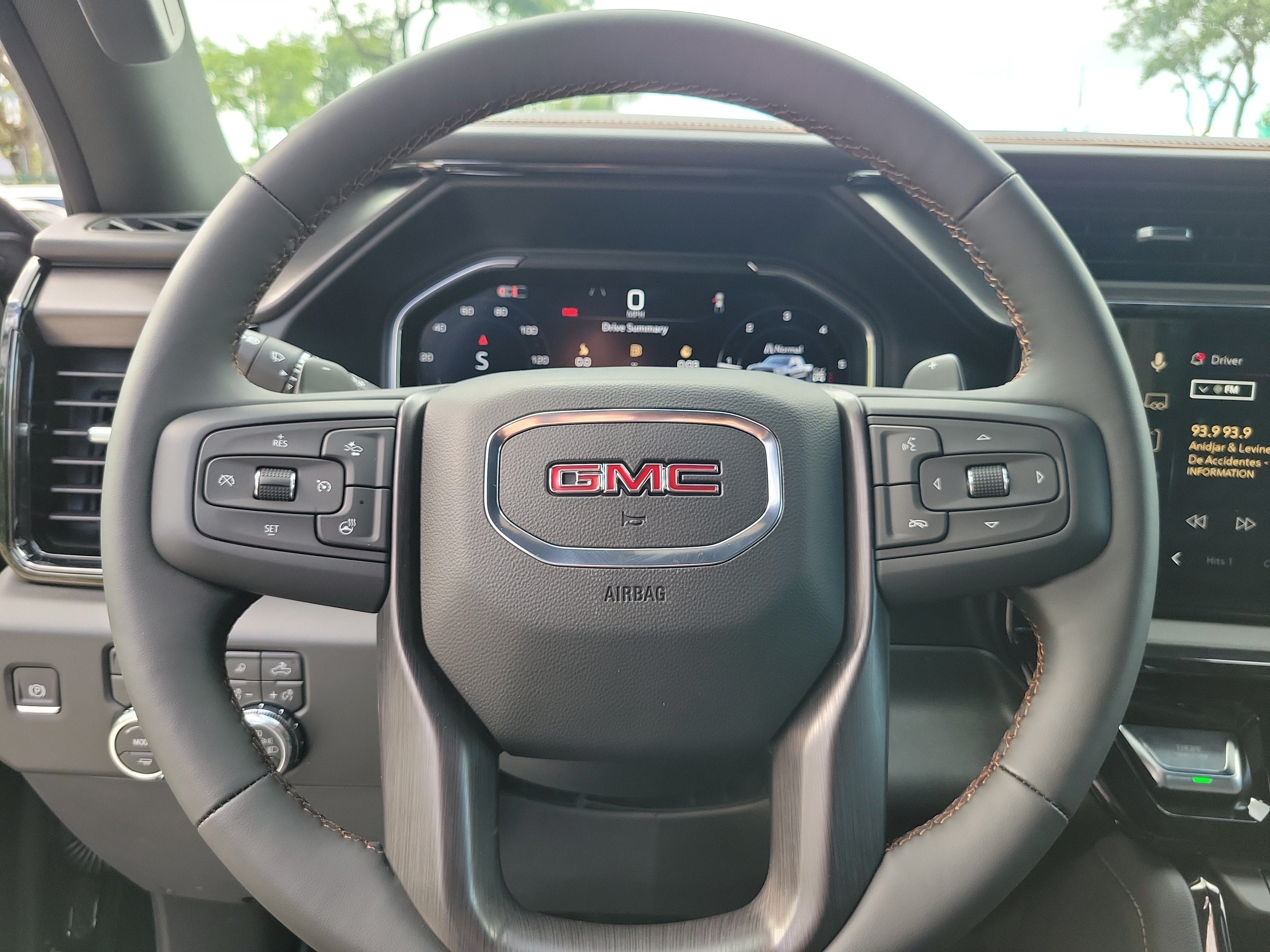 New 2026 GMC Sierra 1500 AT4 w/ AT4 Premium Package AWD/4WD image 9