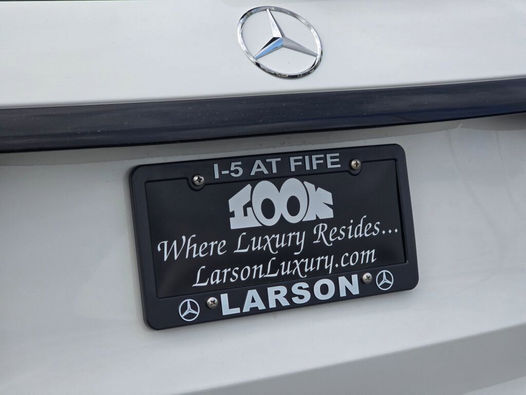 New 2026 Mercedes-Benz GLC 300 4MATIC image 32