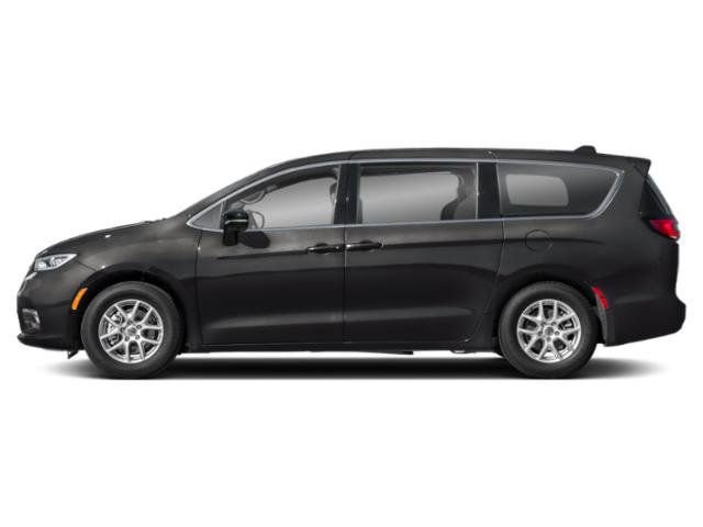 Used 2025 Chrysler Pacifica Select image 6