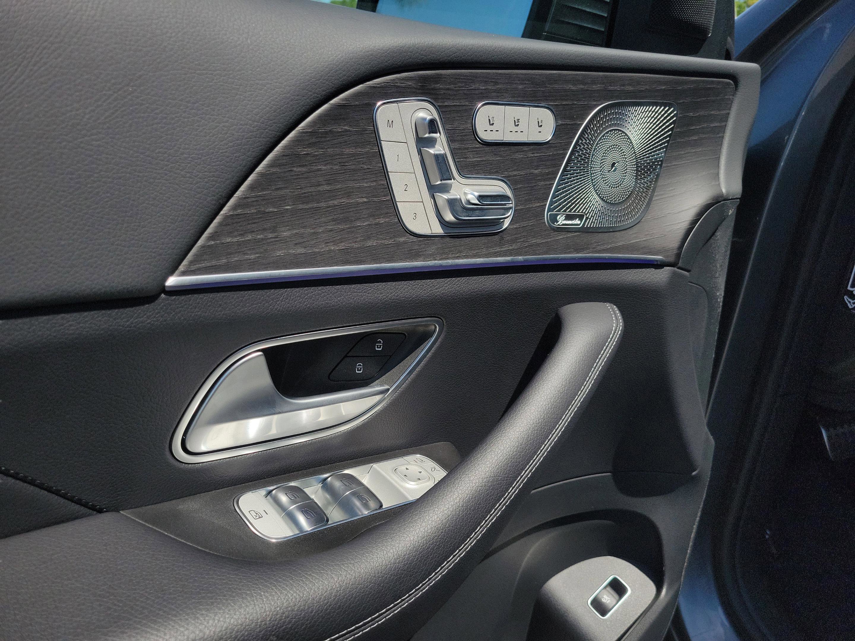 Used 2026 Mercedes-Benz GLS 450 4MATIC image 18