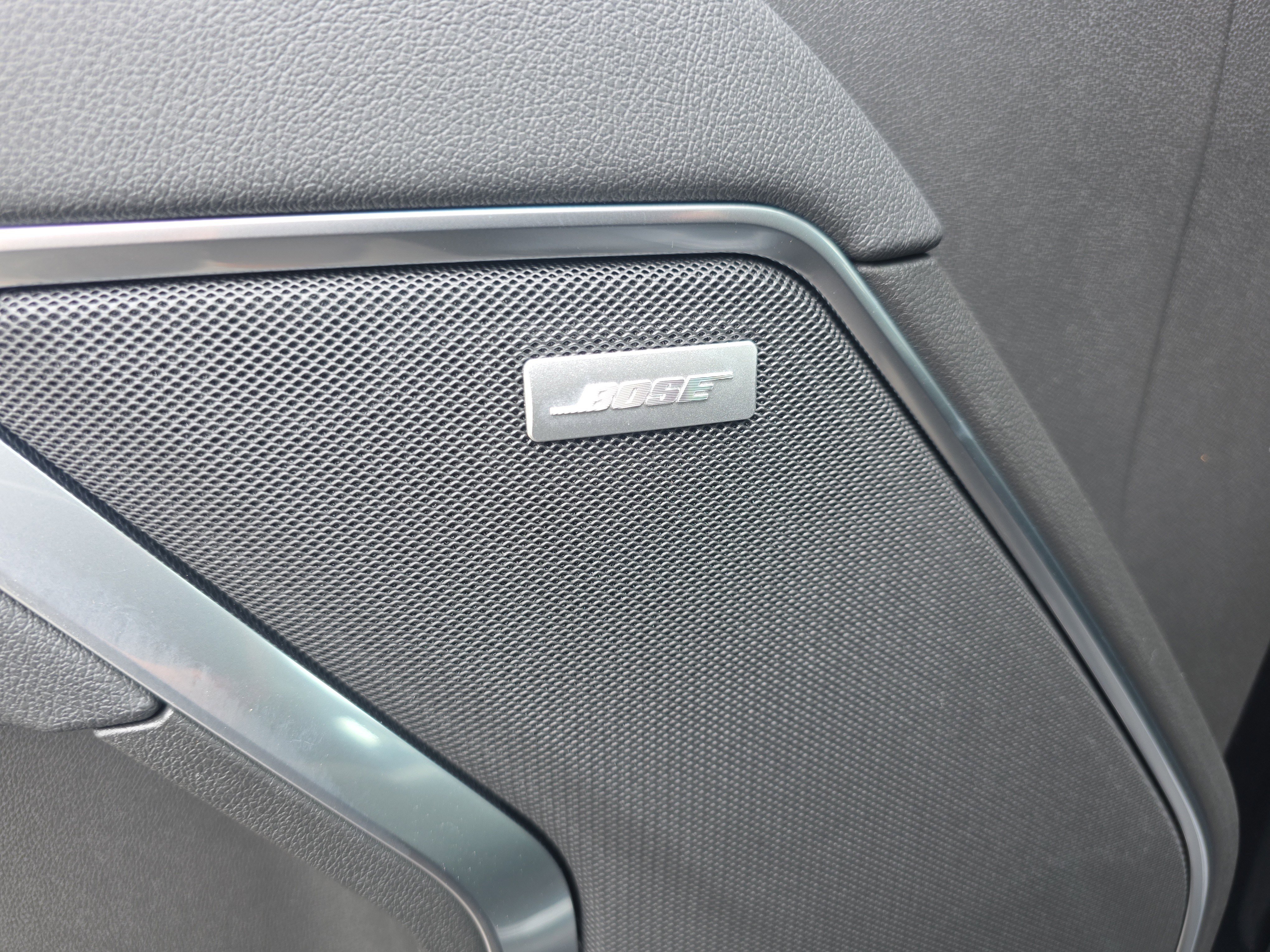 New 2025 GMC Sierra 2500 SLT w/ SLT Convenience Package AWD/4WD image 18