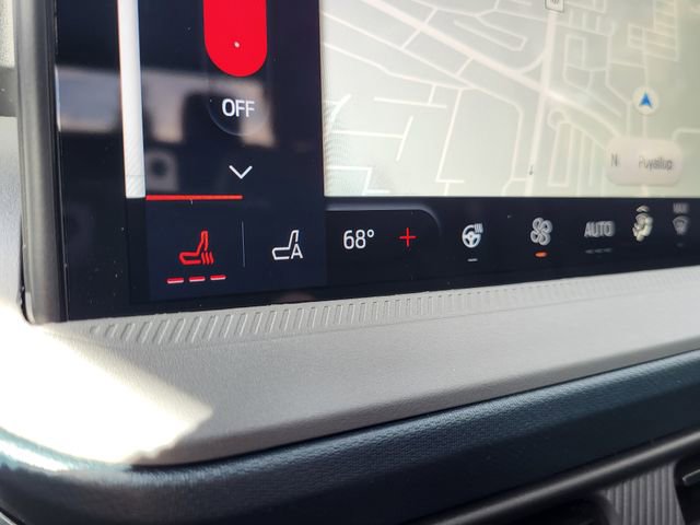 New 2026 Ford Maverick Lariat w/ Black Appearance Package image 19