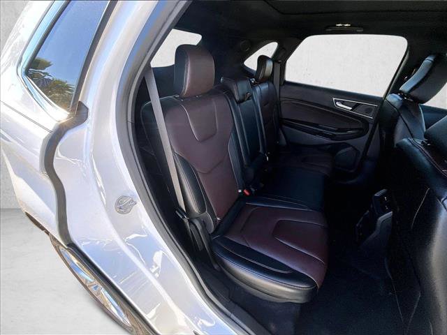 Used 2022 Ford Edge Titanium w/ Equipment Group 301A image 27