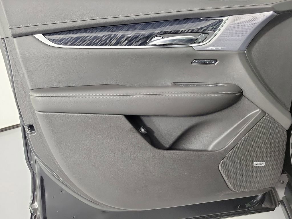 Certified 2023 Cadillac XT6 Premium Luxury w/ Technology Package image 20