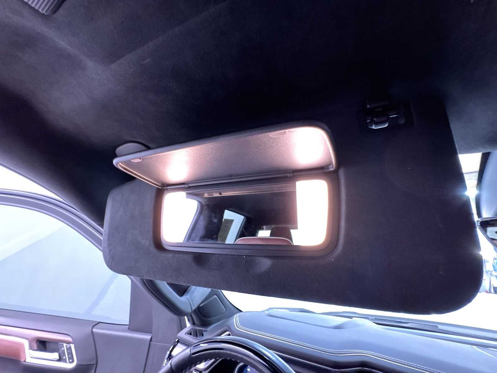 Used 2023 GMC Sierra 1500 Denali Ultimate AWD/4WD image 33