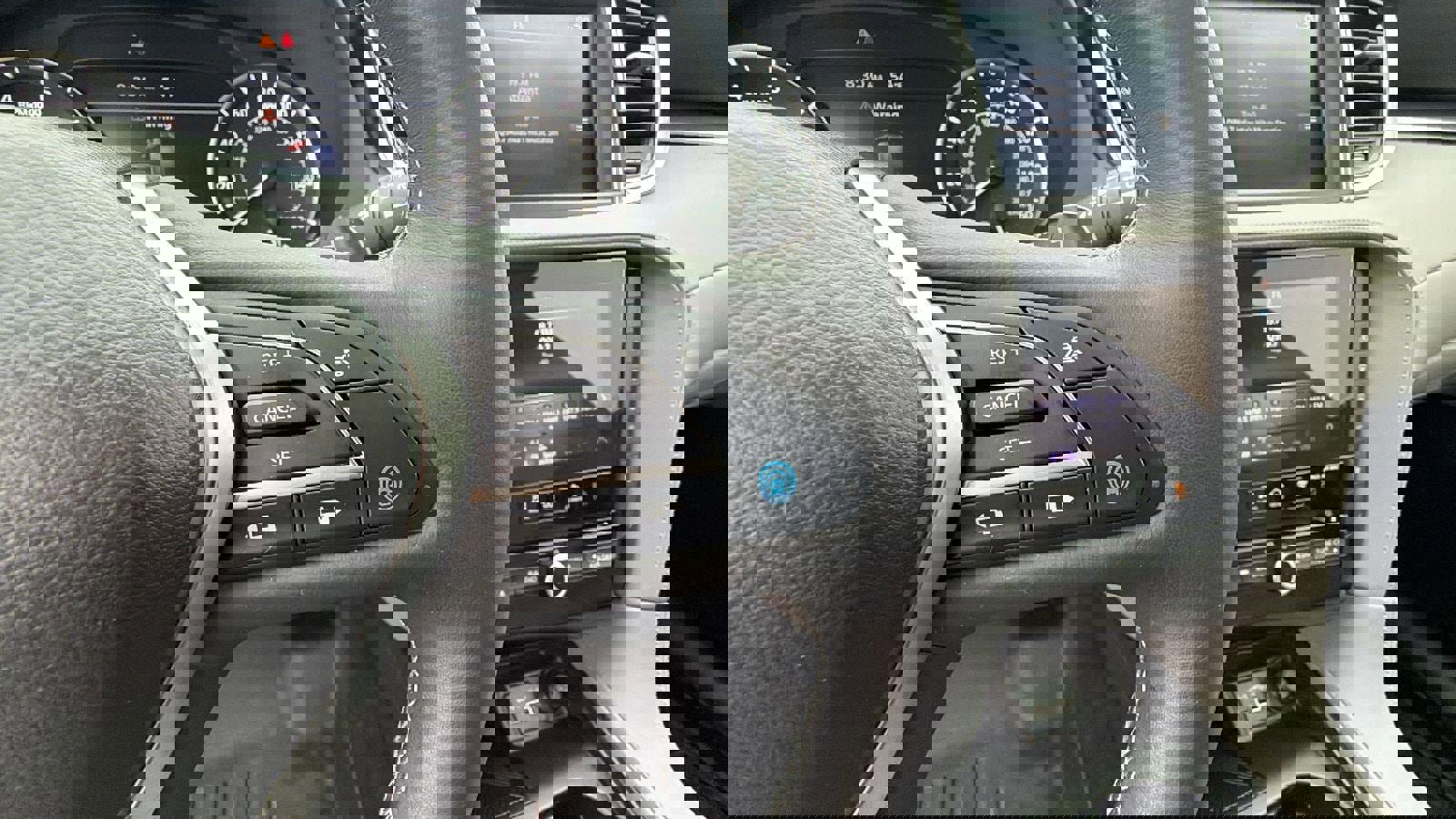 Used 2023 INFINITI QX50 Luxe image 25