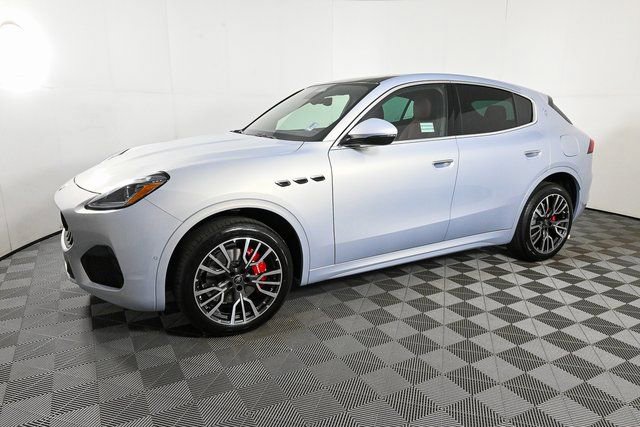 New 2025 Maserati Grecale GT AWD/4WD image 6