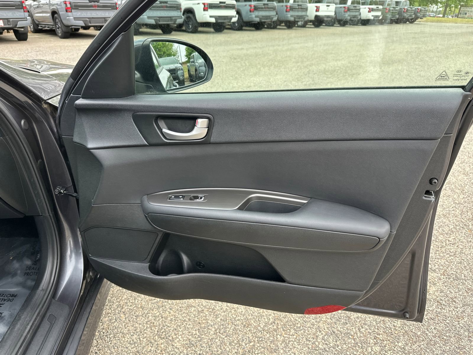 Used 2019 Kia Optima LX image 12