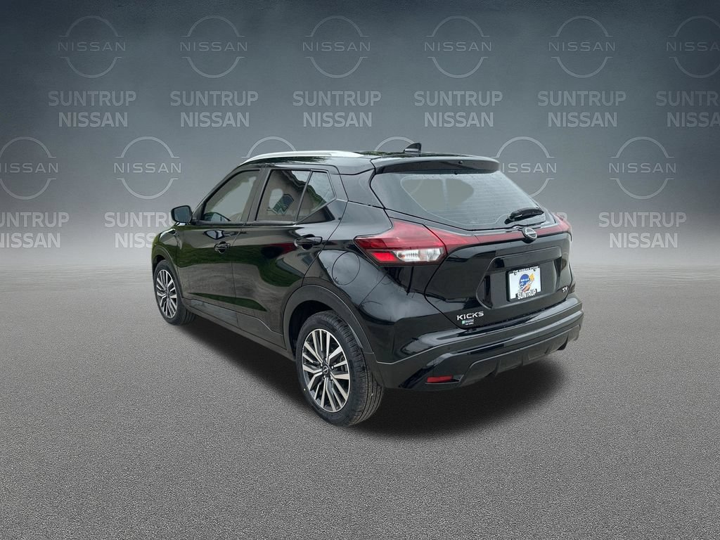 Used 2023 Nissan Kicks SV FWD image 32