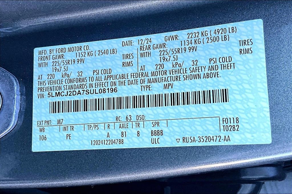 Used 2025 Lincoln Corsair Reserve image 35