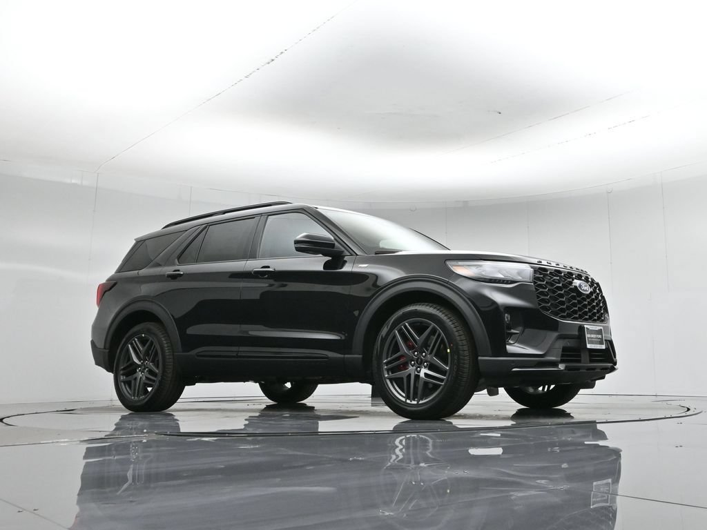 New 2026 Ford Explorer ST-Line w/ ST-Line Street Pack RWD image 7