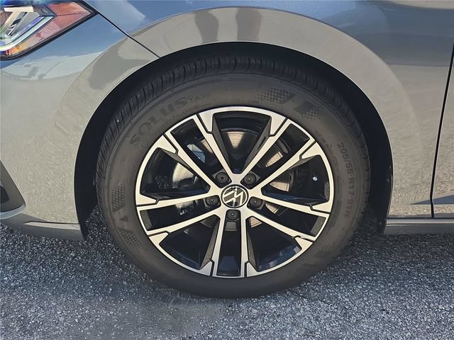 New 2026 Volkswagen Jetta Sport FWD image 7