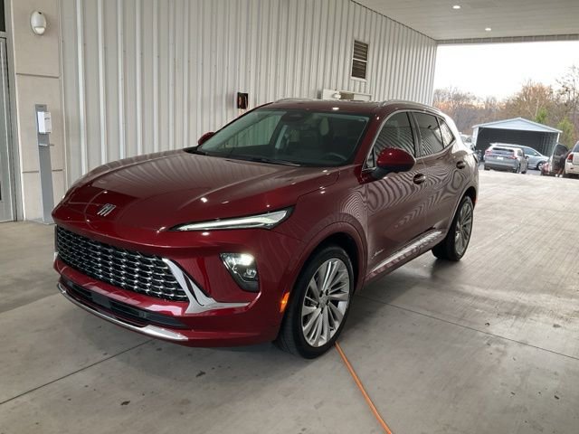 Used 2024 Buick Envision Avenir image 1