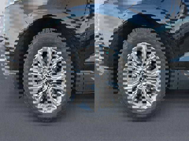 Used 2024 Ford Edge Titanium image 14