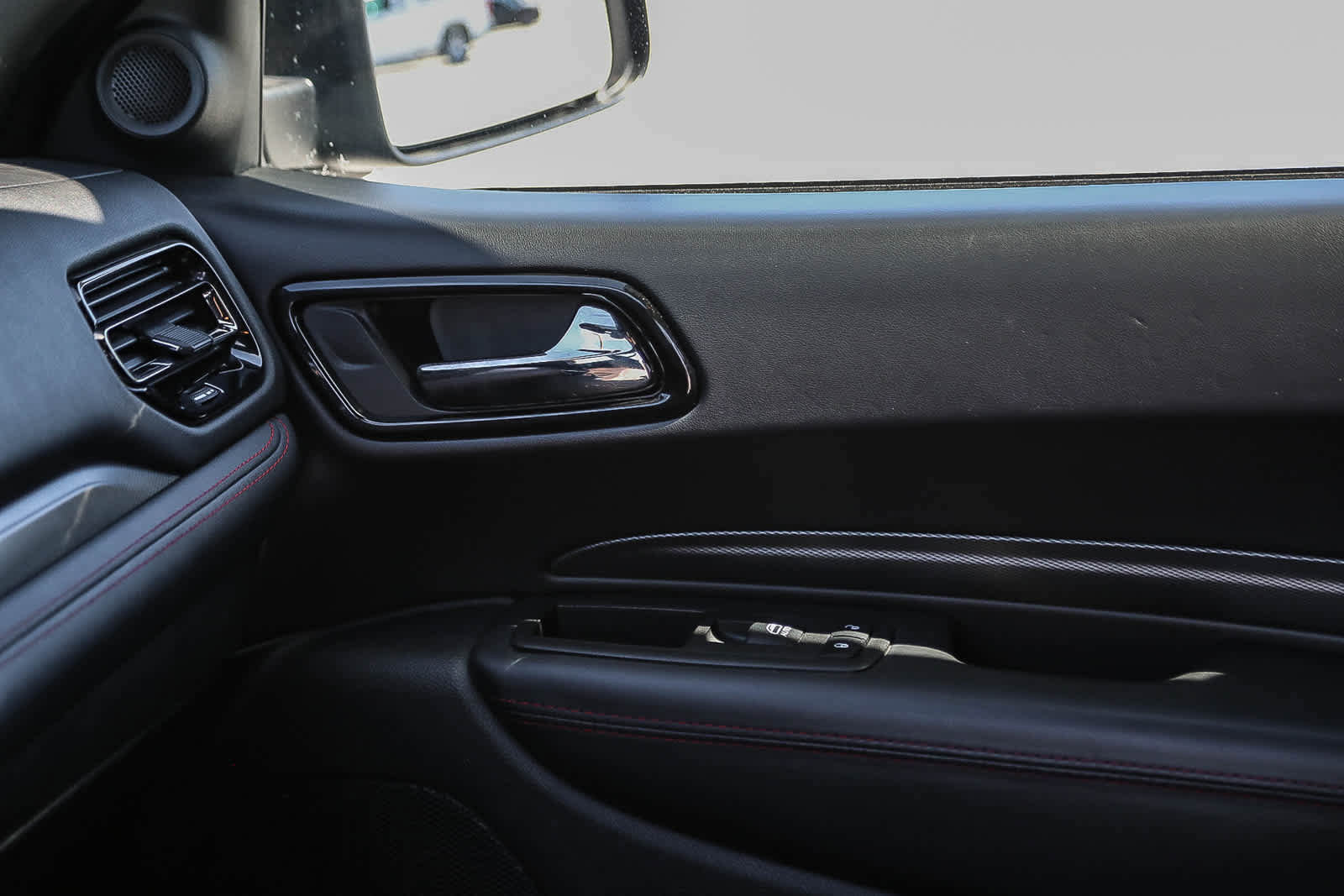 Used 2023 Dodge Durango GT image 22