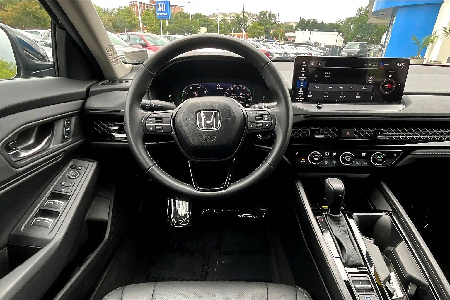 Certified 2025 Honda Accord EX-L image 5