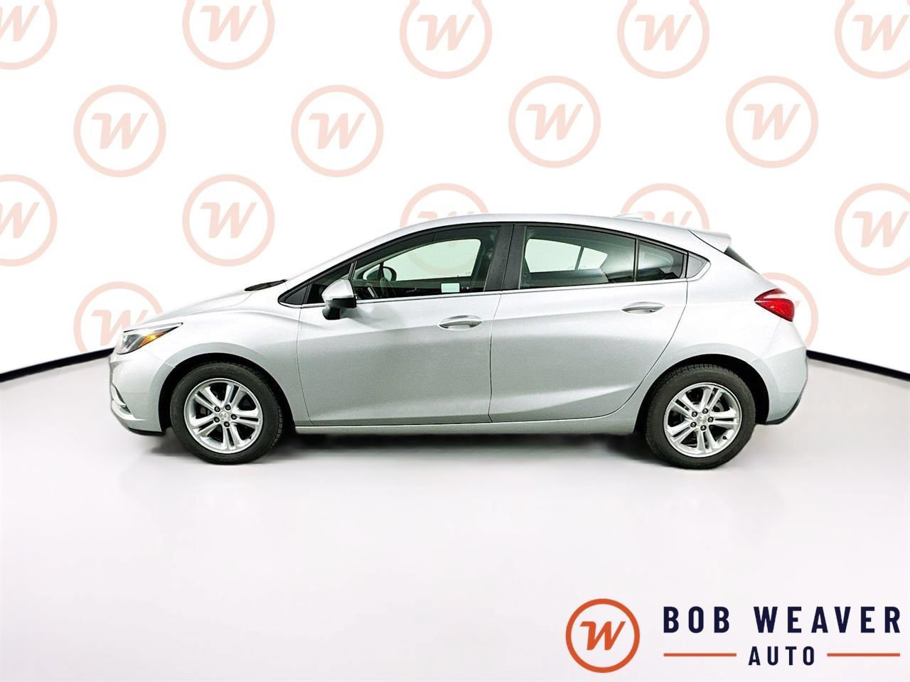 Used 2018 Chevrolet Cruze LT FWD image 4