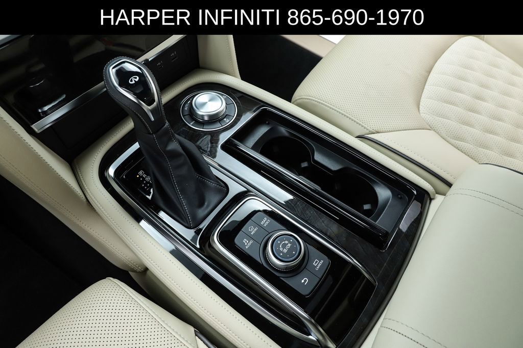Used 2024 INFINITI QX80 Sensory image 25