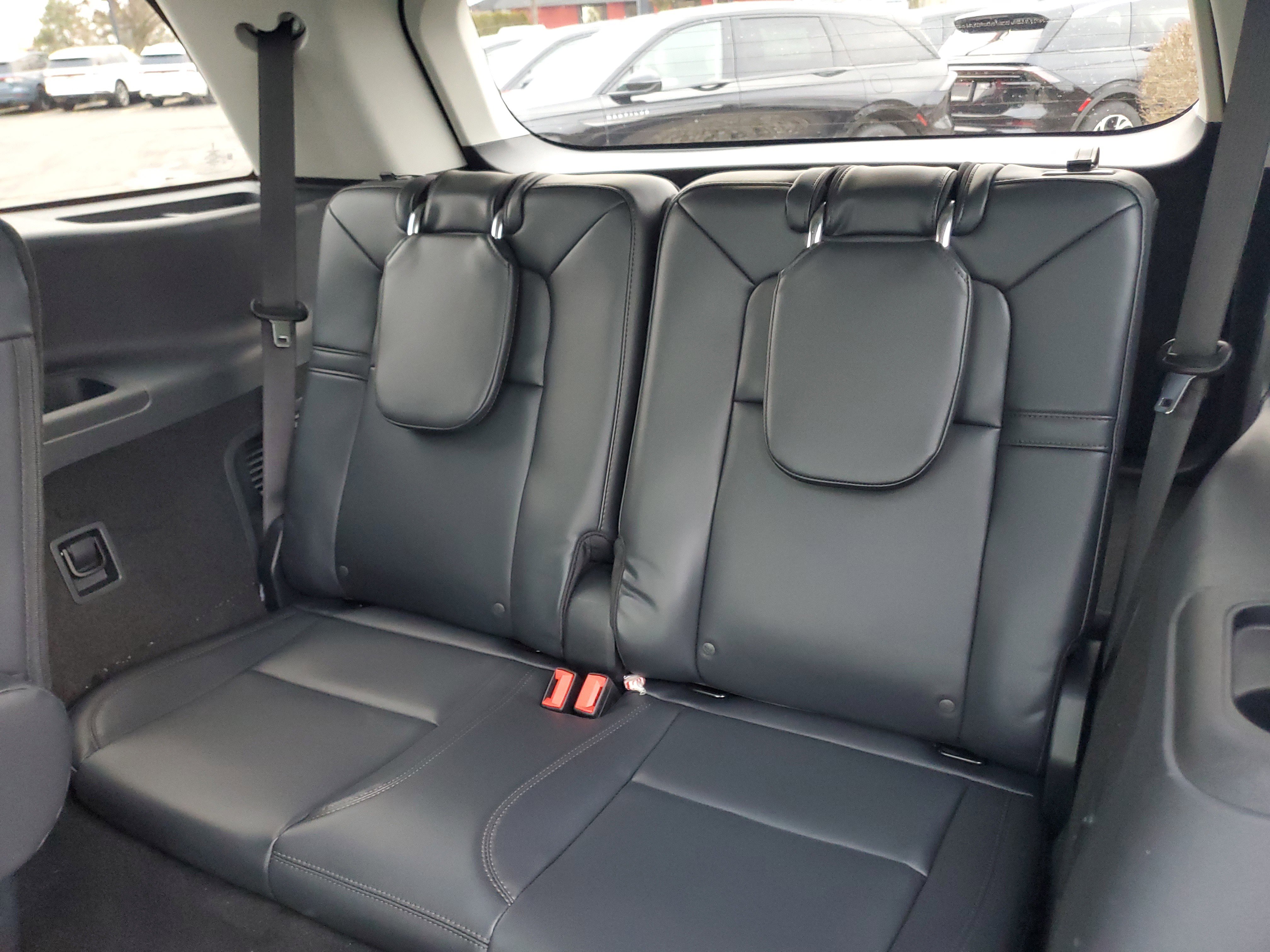 New 2025 Lincoln Aviator AWD w/ Equipment Group 101A image 26