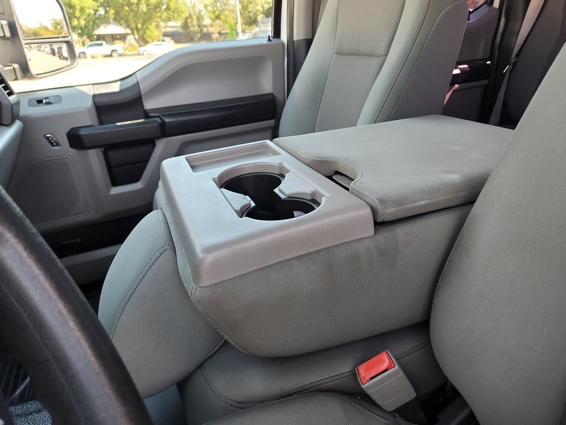 Used 2019 Ford F250 XL w/ STX Appearance Package RWD image 21