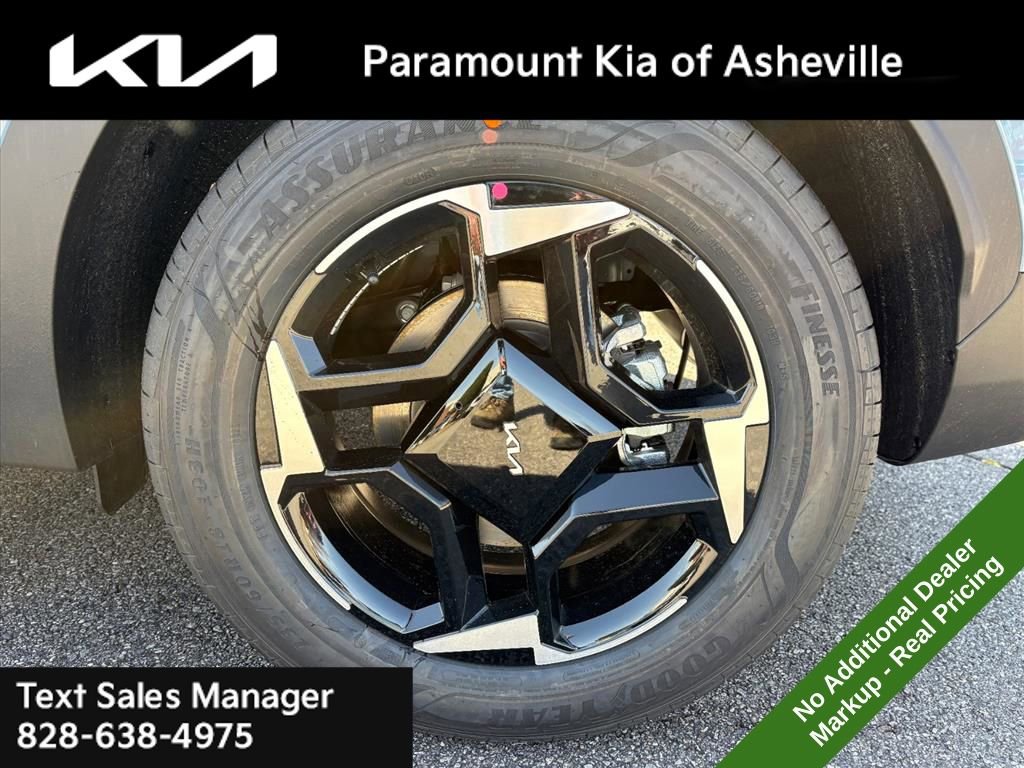 New 2026 Kia Sportage EX image 30