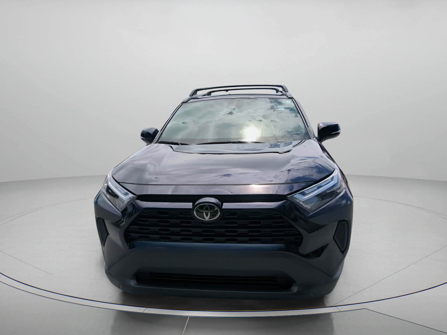 Used 2025 Toyota RAV4 XLE w/ Convenience Package FWD image 10