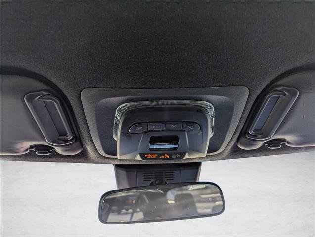 Used 2025 Toyota Corolla SE image 19